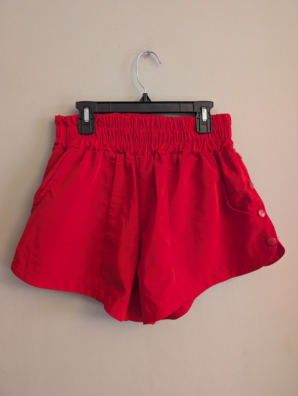 LaBiz Red Athletic Shorts Size S